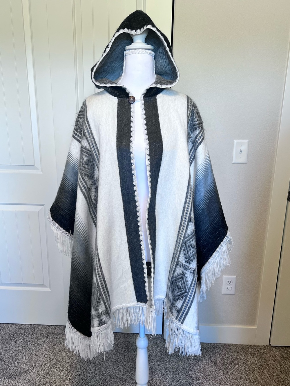 Fringed Hooded Poncho - Black White Gray Exquisite One Size